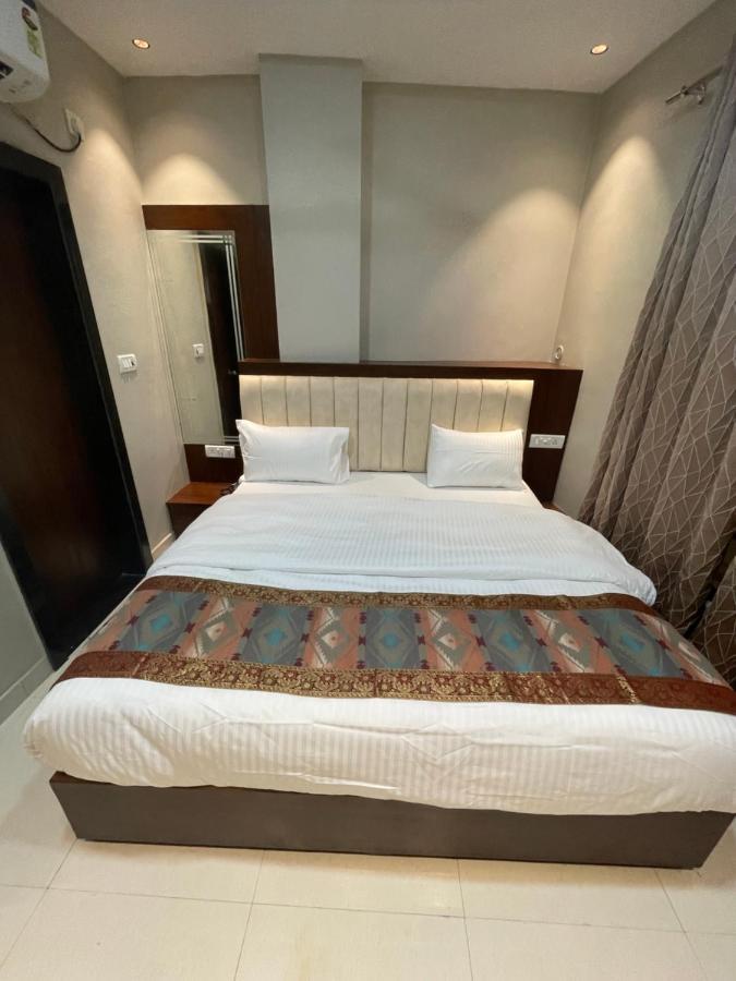 Vishwanath Inn Βαρανάσι Εξωτερικό φωτογραφία