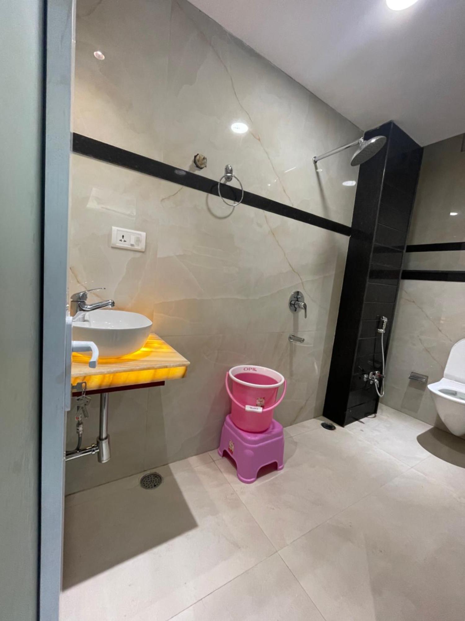 Vishwanath Inn Βαρανάσι Εξωτερικό φωτογραφία