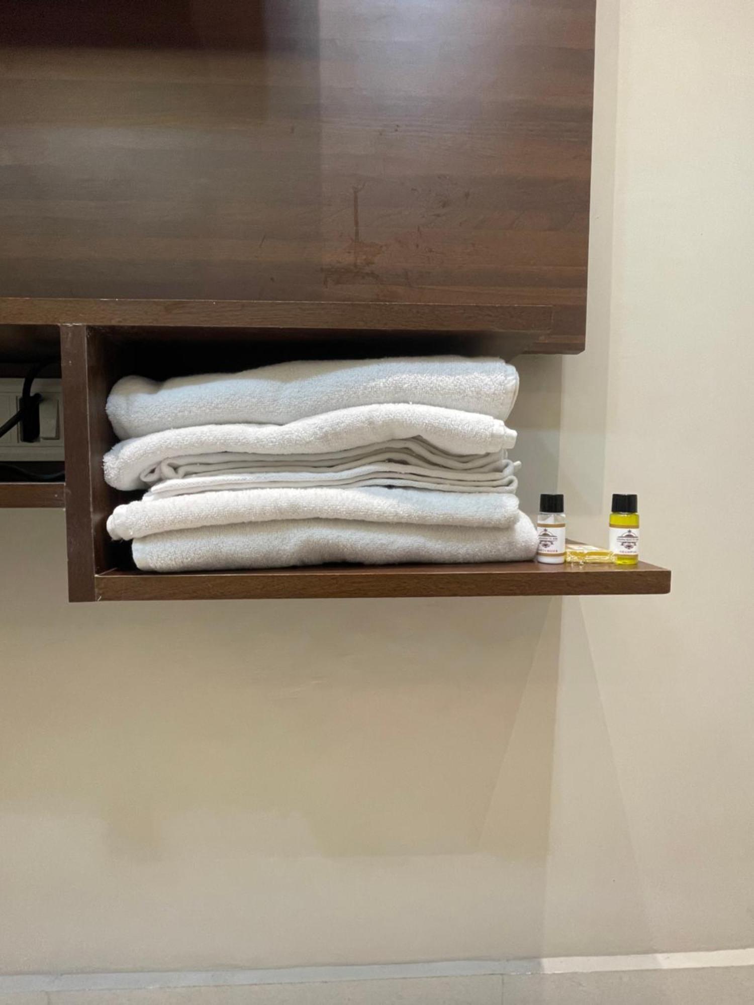 Vishwanath Inn Βαρανάσι Εξωτερικό φωτογραφία