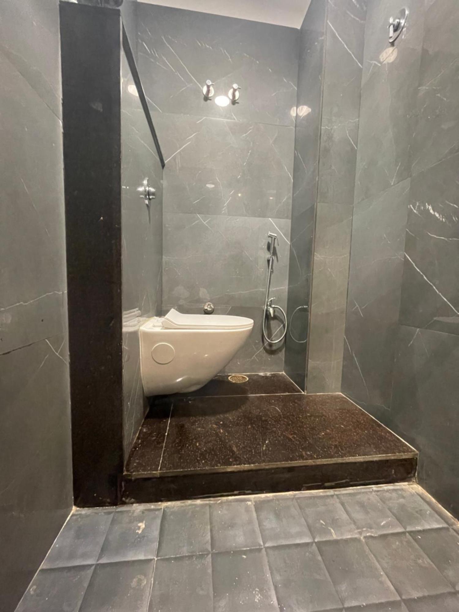 Vishwanath Inn Βαρανάσι Εξωτερικό φωτογραφία