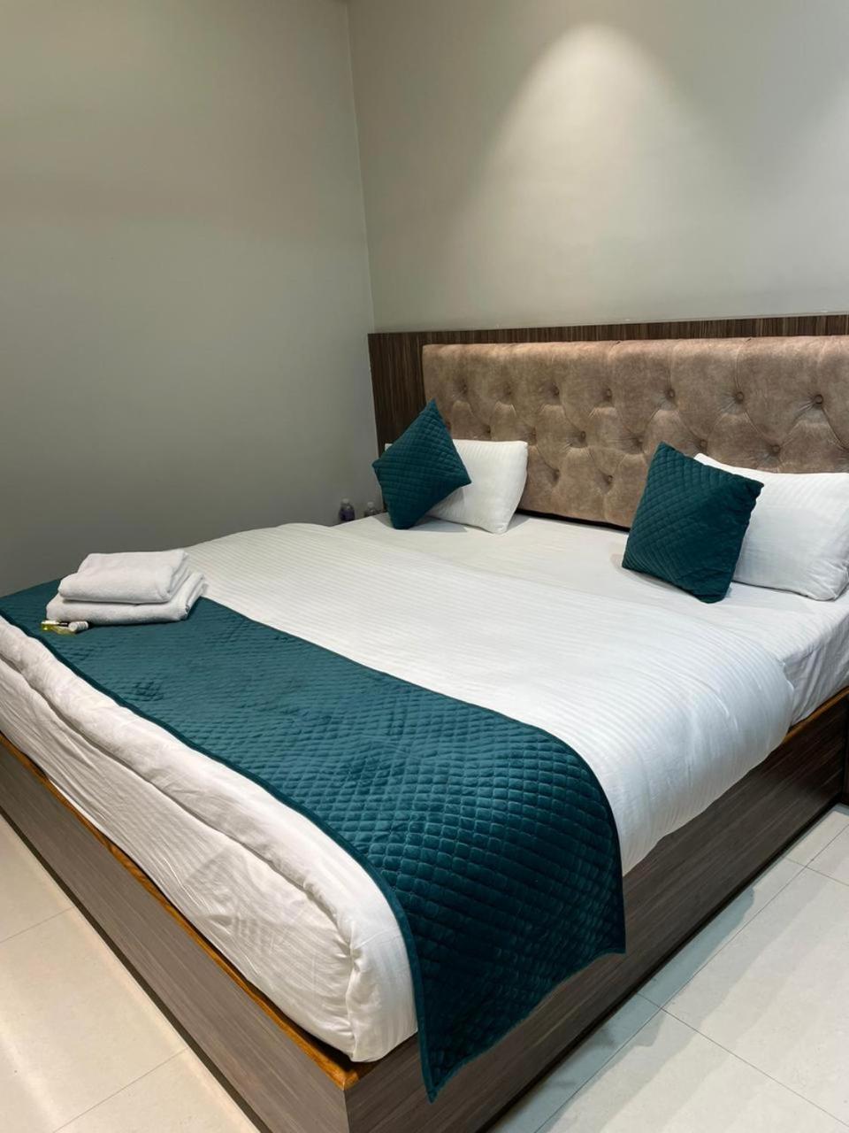 Vishwanath Inn Βαρανάσι Εξωτερικό φωτογραφία